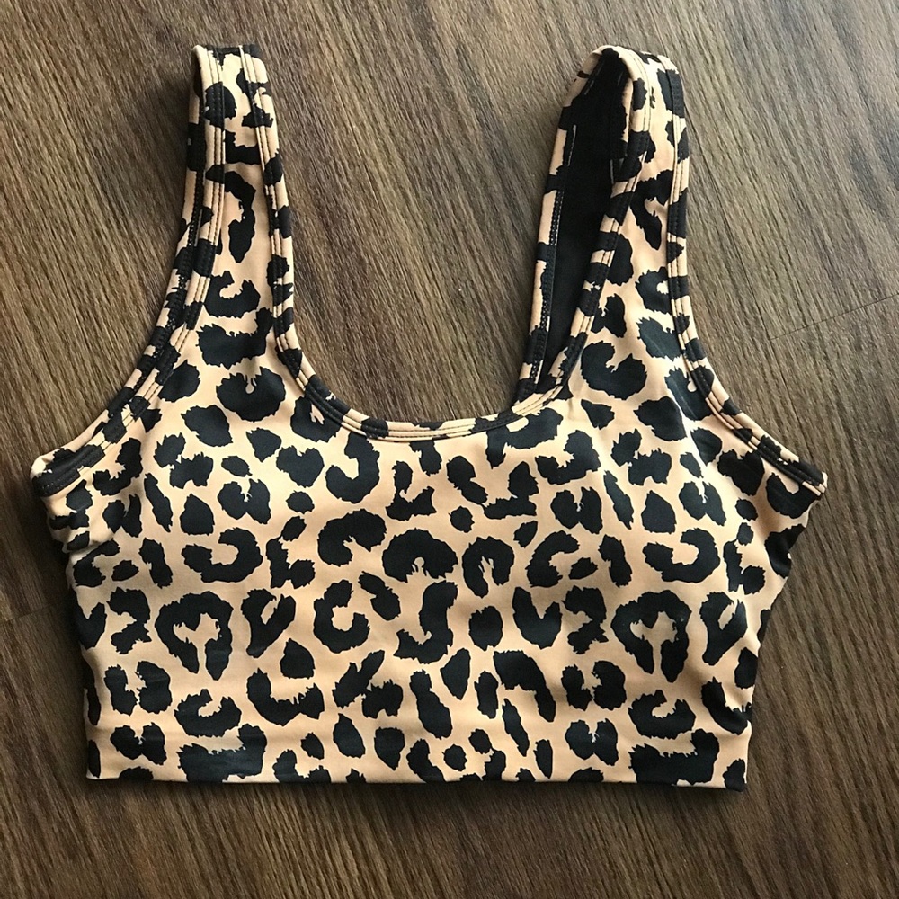 The Ascend Top - King Cheetah